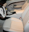 maserati granturismo 2012 white gasoline 8 cylinders rear wheel drive automatic 27616
