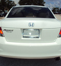 honda accord 2009 white sedan lx p gasoline 4 cylinders front wheel drive automatic 32901