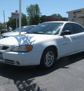 pontiac grand am 2001 white sedan se gasoline 4 cylinders front wheel drive automatic 45840