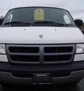 dodge b2500 ram van 2002 white van gasoline 8 cylinders rear wheel drive automatic with overdrive 61008