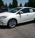 ford focus 2012 white hatchback sel flex fuel 4 cylinders front wheel drive not specified 46168
