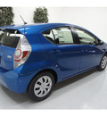 toyota prius c 2012 blue hatchback two hybrid 4 cylinders front wheel drive automatic 91731