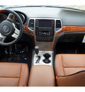 jeep grand cherokee 2012 black suv overland gasoline 8 cylinders 2 wheel drive automatic 33157