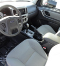 ford escape 2005 lt  blue suv xlt 4x4 gasoline 6 cylinders all whee drive automatic with overdrive 60546