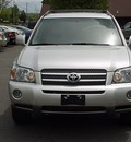 toyota highlander hybrid 2006 silver suv hybrid 6 cylinders all whee drive cont  variable trans  06019