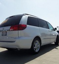 toyota sienna 2005 white van gasoline 6 cylinders front wheel drive 5 speed automatic 90241