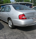 nissan altima 2000 silver sedan gxe gasoline 4 cylinders front wheel drive automatic with overdrive 45840