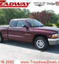 dodge dakota 2000 dk  red pickup truck slt gasoline 6 cylinders rear wheel drive automatic with overdrive 45840