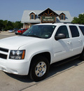 chevrolet suburban 2012 white suv lt flex fuel 8 cylinders 4 wheel drive automatic 76087