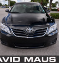 toyota camry 2011 black sedan gasoline 4 cylinders front wheel drive 6 speed manual 32771