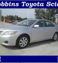 toyota camry 2010 silver sedan le gasoline 4 cylinders front wheel drive automatic 75503