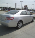 toyota camry 2010 silver sedan le gasoline 4 cylinders front wheel drive automatic 75503