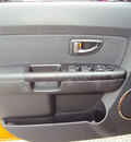 kia soul 2010 orange hatchback ignition w sunroof gasoline 4 cylinders front wheel drive automatic 32901