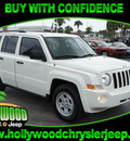 jeep patriot 2010 white suv gasoline 4 cylinders front wheel drive automatic 33021