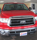 toyota tundra 2010 red sr5 gasoline 8 cylinders 4 wheel drive autostick 55811