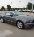 ford mustang 2013 gray coupe gt premium 8 cylinders automatic 76108