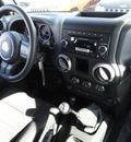 jeep wrangler 2012 black suv sport gasoline 6 cylinders 4 wheel drive 6 speed manual 60915