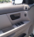 ford taurus 2005 silver sedan se flex fuel 6 cylinders front wheel drive automatic 61008