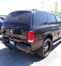 cadillac escalade 2004 black suv awd gasoline 8 cylinders all whee drive automatic with overdrive 95678