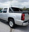 chevrolet avalanche 2010 silver z71 flex fuel 8 cylinders 4 wheel drive 6 speed automatic 76206