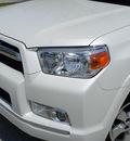 toyota 4runner 2010 white suv sr5 gasoline 6 cylinders 2 wheel drive 5 speed automatic 76206