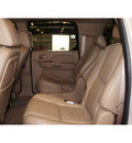 cadillac escalade 2009 white suv 8 cylinders all whee drive 6 speed automatic 79015