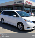toyota sienna 2012 white van le 8 passenger gasoline 6 cylinders front wheel drive automatic 76116