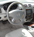 mercedes benz r350 2006 white suv gasoline 6 cylinders all whee drive automatic 79925