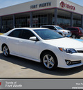 toyota camry 2012 white sedan se gasoline 4 cylinders front wheel drive automatic 76116