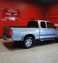 toyota tundra 2004 gray sr5 gasoline 8 cylinders 4 wheel drive automatic with overdrive 76116