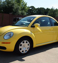 volkswagen new beetle 2010 yellow hatchback gasoline 5 cylinders front wheel drive automatic 75080