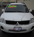 mitsubishi endeavor 2011 white gasoline 6 cylinders all whee drive automatic 79925