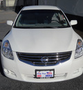 nissan altima 2011 white sedan gasoline 4 cylinders front wheel drive automatic 79925