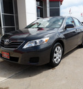 toyota camry 2011 gray sedan le gasoline 4 cylinders front wheel drive automatic 77802