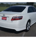 toyota camry 2007 white sedan se v6 gasoline 6 cylinders front wheel drive automatic 77338