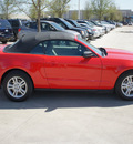 ford mustang 2010 dk  red v6 gasoline 6 cylinders rear wheel drive automatic 76137