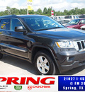 jeep grand cherokee 2011 dk  gray suv gasoline 6 cylinders 2 wheel drive 5 speed automatic 77388