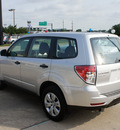 subaru forester 2010 silver suv 2 5x gasoline 4 cylinders all whee drive automatic 76205