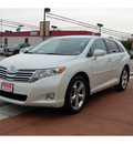 toyota venza 2009 white wagon fwd v6 gasoline 6 cylinders front wheel drive automatic with overdrive 77706