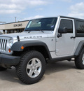 jeep wrangler 2011 silver suv rubicon gasoline 6 cylinders 4 wheel drive 6 speed manual 76011