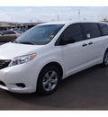 toyota sienna 2012 white van le 4 cylinders automatic 77074