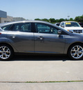 ford focus 2012 gray hatchback 5dr hb sel flex fuel 4 cylinders front wheel drive 6 speed automatic 75070