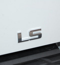 chevrolet silverado 1500 2012 white ls flex fuel 8 cylinders 2 wheel drive 4 speed automatic 75067