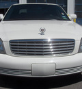cadillac deville 2005 white sedan gasoline 8 cylinders front wheel drive automatic 79922