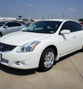 nissan altima 2012 white sedan 2 5 s gasoline 4 cylinders front wheel drive cont  variable trans  75150