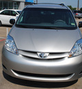 toyota sienna 2010 silver van le 7 passenger gasoline 6 cylinders front wheel drive automatic with overdrive 76022