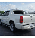 cadillac escalade ext 2009 white suv flex fuel 8 cylinders 4 wheel drive shiftable automatic 77074