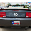 ford mustang 2008 black v6 premium gasoline 6 cylinders rear wheel drive automatic 77034
