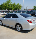 toyota camry 2012 silver sedan se 4 cylinders automatic 76116