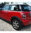 mini cooper 2009 red hatchback gasoline 4 cylinders front wheel drive automatic 78729